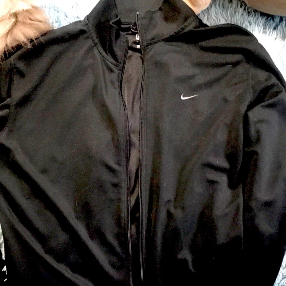 Nike long sleeve performance zip up jacket